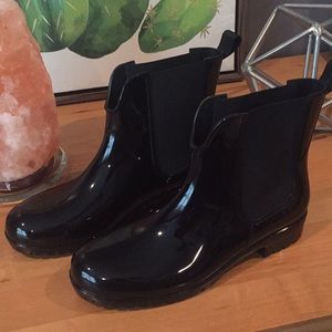 Rain Boots ☔️